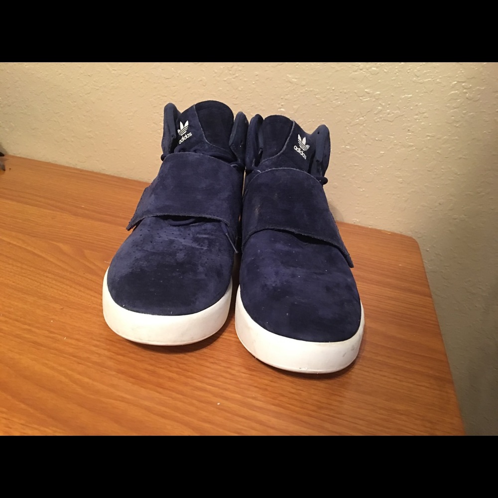 Adidas Tublar Blue size 11